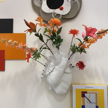Speranza Design Gallery - Seletti Love in Bloom XL Heart Vase - Home Decor Near Me - Plano, Texas Speranza Design Gallery - Seletti Love in Bloom XL Heart Vase - Home Decor Near Me - Plano, Texas