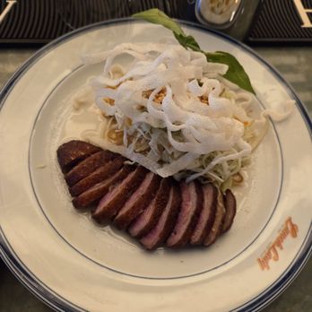Lunch Lady - Vietnamese Near Me - Toronto, Ontario