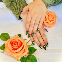 Dreamy Nails and Spa