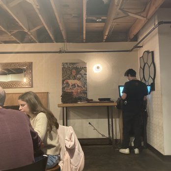 Cane Rosso - Dining room - Wine Bars Near Me - Carrollton, Texas Cane Rosso - Dining room - Wine Bars Near Me - Carrollton, Texas