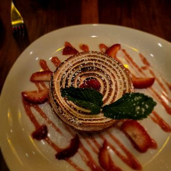 Arnette's Chop Shop - Key lime tart - Steakhouses Near Me - Brookhaven, Georgia