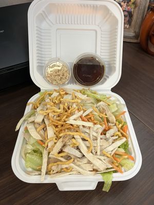 Dave Wong's Restaurant & Deli by null