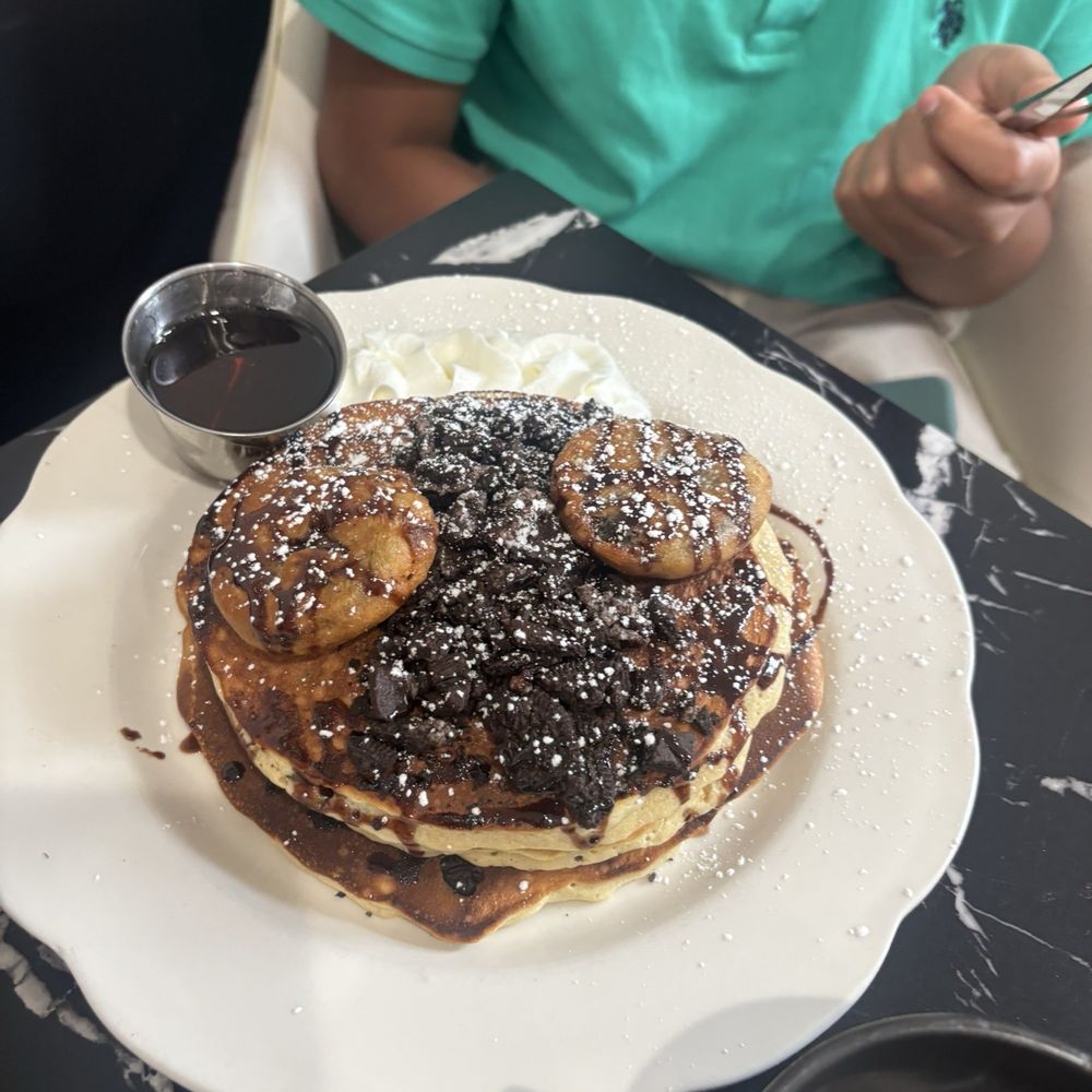 Tatum's Table - Fried Oreo Pancakes - Breakfast & Brunch Near Me - Lincroft, New Jersey Tatum's Table - Fried Oreo Pancakes - Breakfast & Brunch Near Me - Lincroft, New Jersey