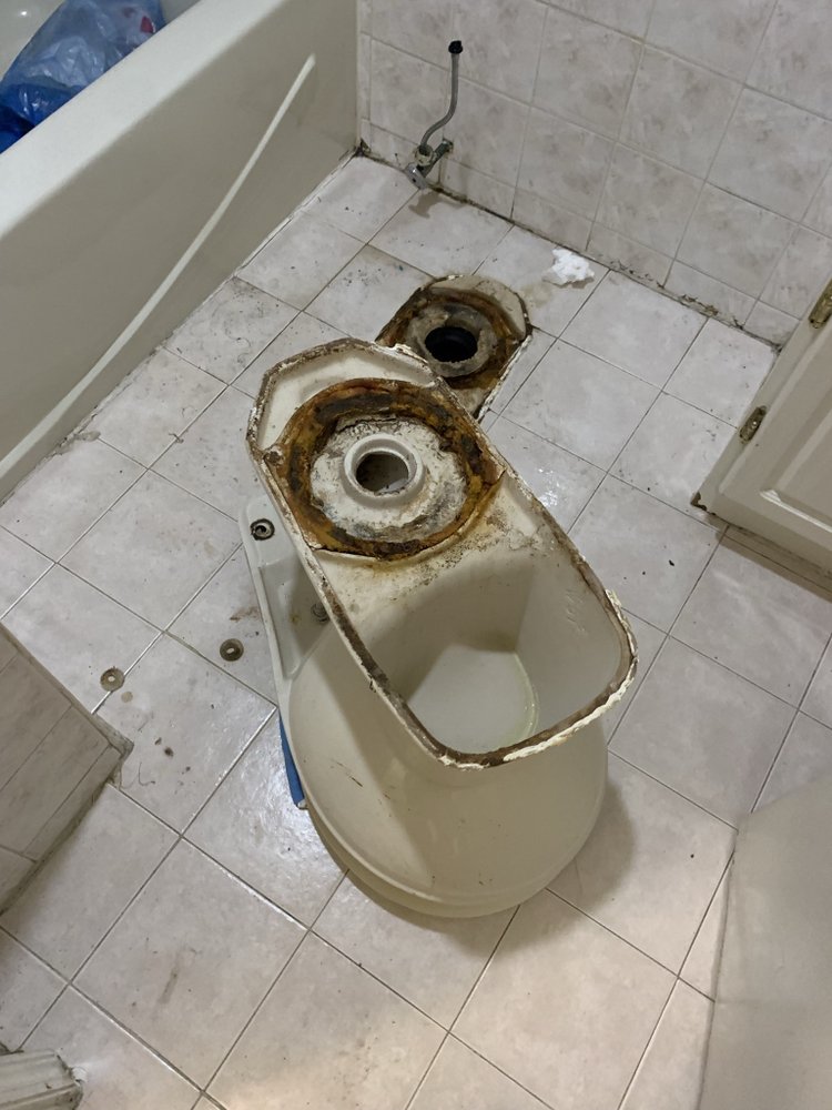 Slide of Plumbing Services & Drain Cleaning