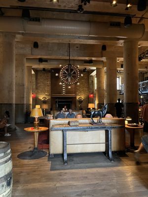 Hotel Emma by null