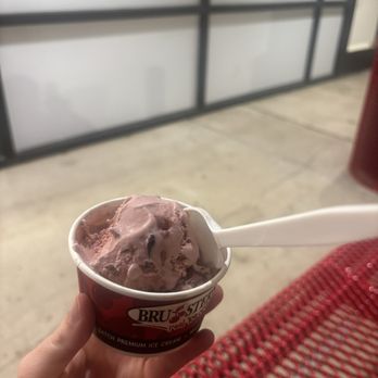 Bruster's Real Ice Cream - Small Cup Black Chocolate Raspberry Truffle, Black Cherry Chocolate Chunk - Desserts Near Me - Richardson, Texas Bruster's Real Ice Cream - Small Cup Black Chocolate Raspberry Truffle, Black Cherry Chocolate Chunk - Desserts Near Me - Richardson, Texas
