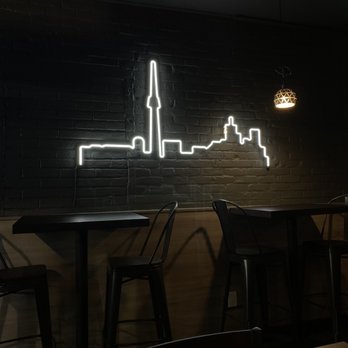 ARA Japanese Restaurant - Cute wall - Cocktail Bars Near Me - Toronto, Ontario