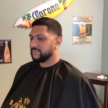 Svelte Barbershop & Essentials - Barbers Near Me - Manhattan Beach, California