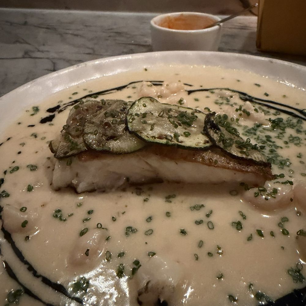 Este - Seafood Near Me - Austin, Texas Este - Seafood Near Me - Austin, Texas