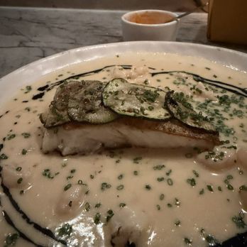 Este - Seafood Near Me - Austin, Texas Este - Seafood Near Me - Austin, Texas