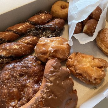 Goody's Donuts - Donuts Near Me - Cerritos, California