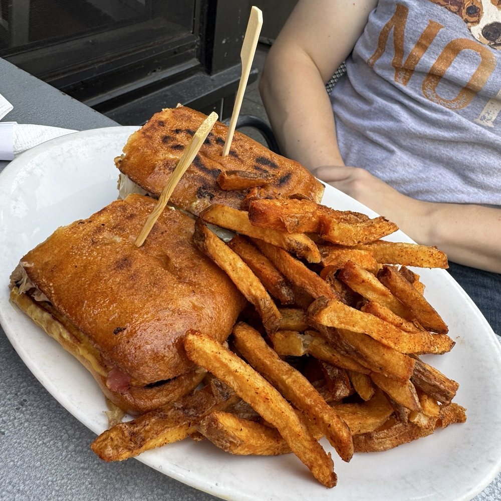 El Cubano