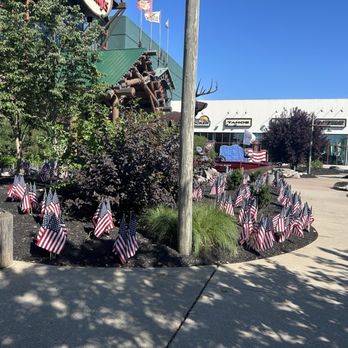 Bass Pro Shops - Outdoor Gear Near Me - Clarksville, Indiana