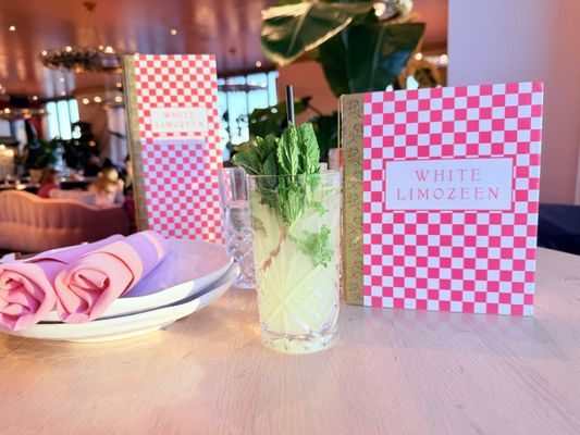 White Limozeen by null