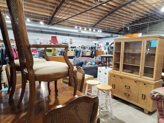 The Brown Elephant - Oak Park by null