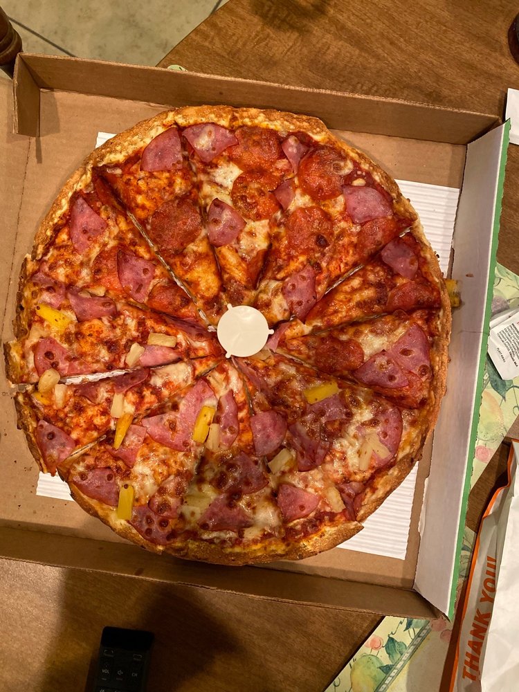 PIZZA TWIST Updated April 2024 117 Photos & 144 Reviews 5560 E