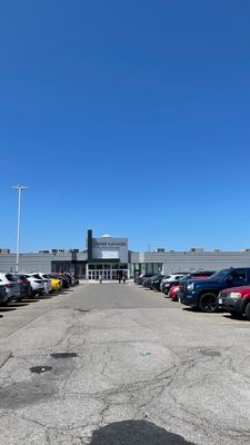 Upper Canada Mall by null