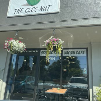 The Coco Nut - Outside - Vegan Near Me - Eugene, Oregon