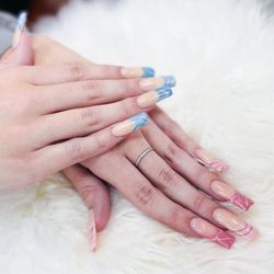 Tobi Nails & Spa