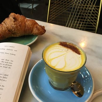 Bluestone Lane DUMBO Café - Golden latte (plus compensatory croissant) - Coffee & Tea Near Me - Brooklyn, New York
