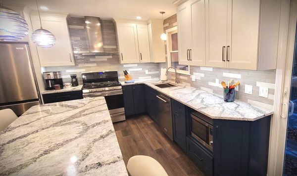 Interstate Custom Kitchen and Bath, Inc. by null