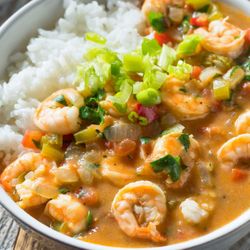 The Mouzon House - This is what an acceptable version of ETOUFFEE looks like.I don't see any pasta.