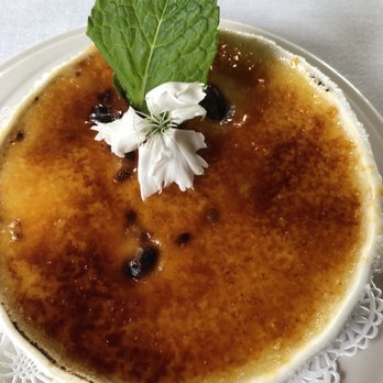 Chef Michael's - Creme brulee - Seafood Near Me - Islamorada, Florida Chef Michael's - Creme brulee - Seafood Near Me - Islamorada, Florida