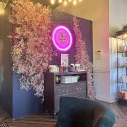 Spa Twenty Two - Entrance is very nice