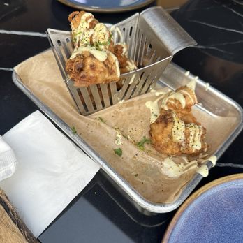 Over Under Public House - Cauliflower Basket - New American Near Me - Burbank, California Over Under Public House - Cauliflower Basket - New American Near Me - Burbank, California