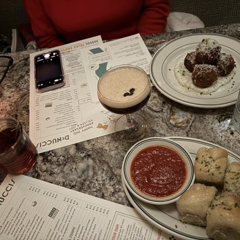 DeNuccis - New American Near Me - Lincoln Park, Illinois