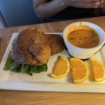 Dream Cafe - Pesto Chicken Salad - Juice Bars & Smoothies Near Me - Richardson, Texas