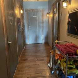 Studio One Yoga - Hallway where the restrooms, shower and two studios are