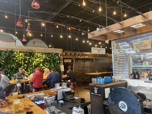 Belching Beaver Brewery Pub 980 by null