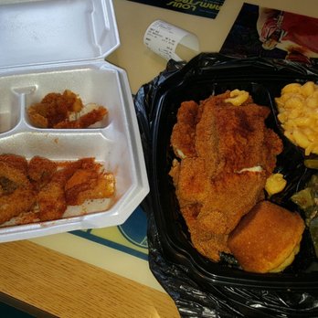 The Cozzy Corner - Cajun cat fish man annd cheese, cornbread and collards, with the extra 2 pcs, of cajun, and corn bread i mentioned earlier in my lost. - Soul Food Near Me - Appleton, Wisconsin