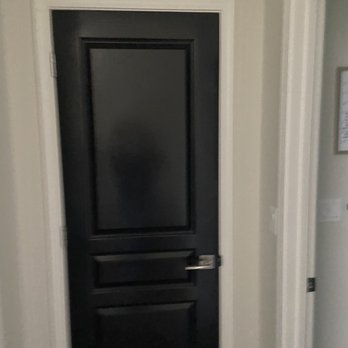 Amigos painting - Interior door - Painters Near Me Amigos painting - Interior door - Painters Near Me