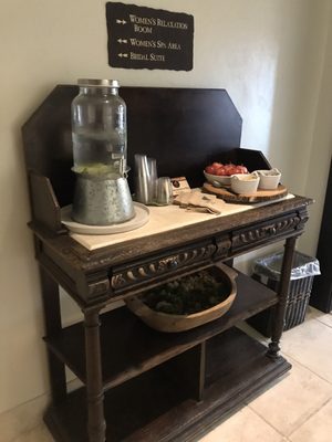 Cedar Creek Spa & Salon by null