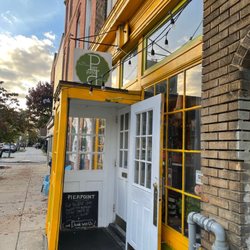 Pierpoint Restaurant - Outside