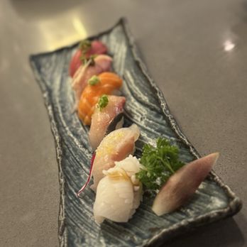 Uglyfish - Nigiri Sampler - Sushi Bars Near Me - Raleigh, North Carolina Uglyfish - Nigiri Sampler - Sushi Bars Near Me - Raleigh, North Carolina