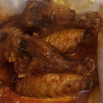 Ralph's Tavern - Supposedly Jumbo Chicken Wings - Italian Near Me - Albany, New York Ralph's Tavern - Supposedly Jumbo Chicken Wings - Italian Near Me - Albany, New York