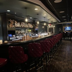 The Pickle & Pig - Bar area