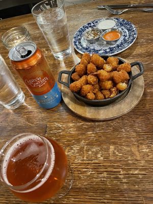 South Kitchen + Bar by null