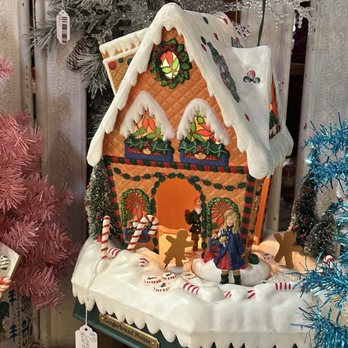 Vintage Roost - Antiques Near Me - Tampa, Florida Vintage Roost - Antiques Near Me - Tampa, Florida