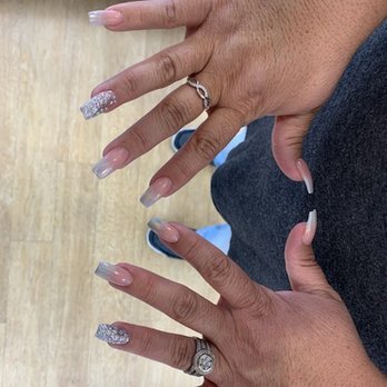 Qnail Bar - Skin Care Near Me - Goodyear, Arizona Qnail Bar - Skin Care Near Me - Goodyear, Arizona