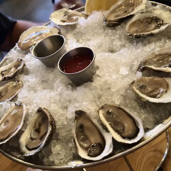 Select Oyster Bar - oysters - Seafood Near Me - Boston, Massachusetts Select Oyster Bar - oysters - Seafood Near Me - Boston, Massachusetts