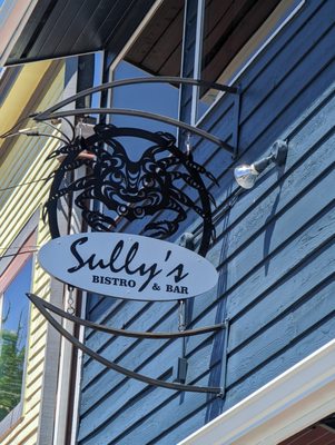 Sully's Bistro & Bar by null