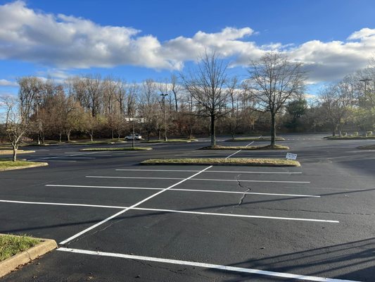 Commercial Paving Jobs - Our team of contractors has over fifteen years of experience with residential and commercial properties, including complete tear outs, asphalt overlays, patchwork, sealcoating and excavating. From high-quality workmanship to competitive pricing, Premium Paving should be the top choice for your next project. Commercial Paving Jobs - Our team of contractors has over fifteen years of experience with residential and commercial properties, including complete tear outs, asphalt overlays, patchwork, sealcoating and excavating. From high-quality workmanship to competitive pricing, Premium Paving should be the top choice for your next project.