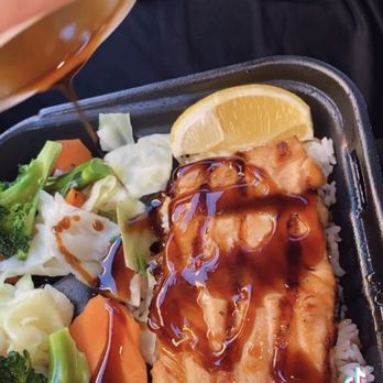 K-Grill - Salmon plate (rice, boiled veggies, grilled salmon, slice of lemon, teriyaki sauce) - Korean Near Me - Huntington Beach, California K-Grill - Salmon plate (rice, boiled veggies, grilled salmon, slice of lemon, teriyaki sauce) - Korean Near Me - Huntington Beach, California