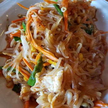 Gaati Thai Kitchen - Chicken pad thai - Thai Near Me - Henderson, Nevada Gaati Thai Kitchen - Chicken pad thai - Thai Near Me - Henderson, Nevada