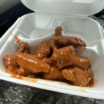 Hotlanta Wings - Hot Spicy Garlic - New American Near Me - Riverdale, Georgia Hotlanta Wings - Hot Spicy Garlic - New American Near Me - Riverdale, Georgia