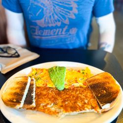 The Brunch Cafe - Veggie Omelette | IG @moniquedao